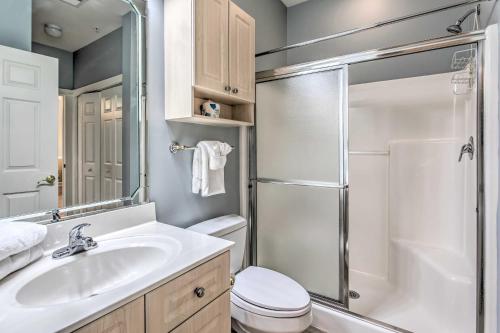 3 Mi to Beach & Golf: Resort Condo in Myrtle Beach photo 4