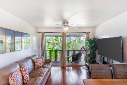 Χώρος καθιστικού στο Lahaina Wonderful Condos