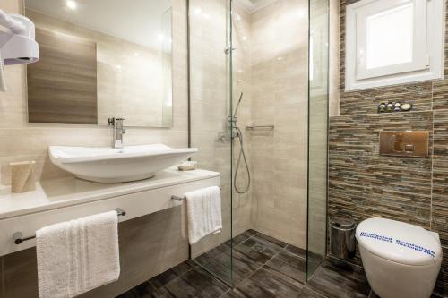 Koupelna v ubytování Lagaria Luxury Rooms & Apartments