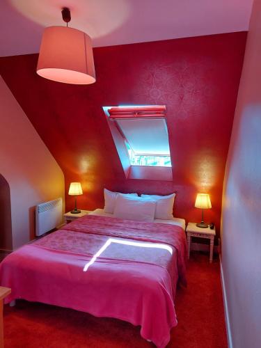 Кровать или кровати в номере Hotel Mondial