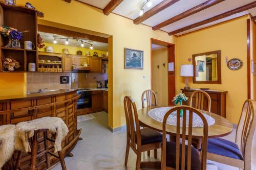 Apartments Senka
