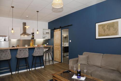 Φωτογραφία από το άλμπουμ του Suite Cosy Flat - Hyper-Centre avec sauna privatif σε Senlis