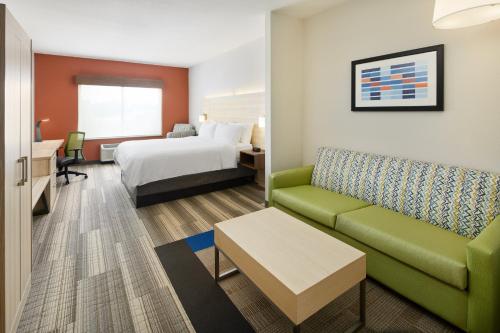 Imagen de la galería de Holiday Inn Express Hotel & Suites Salem, an IHG Hotel, en Salem