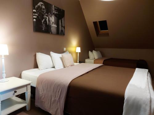 Gallery image of Hotel Mondial in Tours