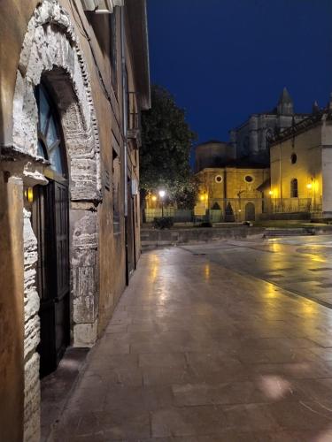 Fotografie z fotogalerie ubytování La Hospedería v destinaci Oviedo