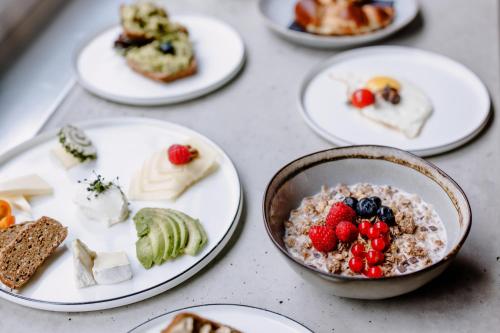 a bunch of plates of food on a table at THE FLAG West M. in Frankfurt/Main