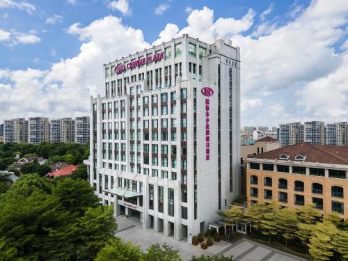 Foto da galeria de Crowne Plaza Fuzhou South, an IHG Hotel em Fuzhou