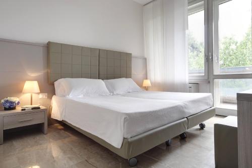 Contempora - Elvezia Park - 1bed, 1bath overlooking the park - E22