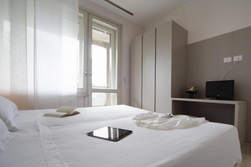 Contempora - Elvezia Park - 1bed, 1bath overlooking the park - E22