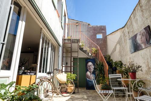 Gambar di galeri bagi Logement Design à Loix-en-Ré - 2 étoiles - Centre Village di Loix