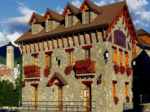 Galería fotográfica de Hotel Casbas en Senegüé