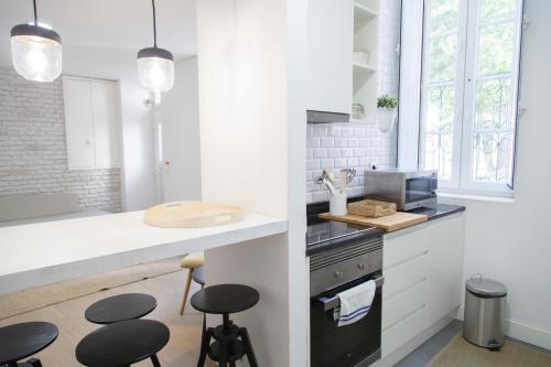 FLH Alfama Traditional Flat