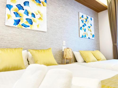 Ένα ή περισσότερα κρεβάτια σε δωμάτιο στο HOTEL CLA-SS HIROSHIMA-DOBASHI