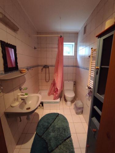 Ένα μπάνιο στο чарівний куточок