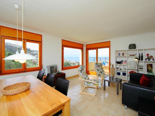 Apartment Las Alondras-2 by Interhome