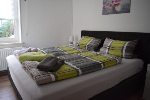 เตียงในห้องที่ Kastanienblick