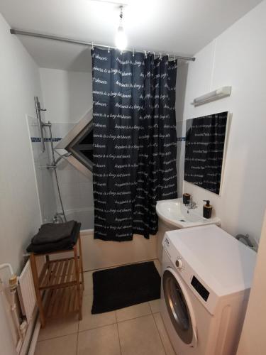 A bathroom at Appartement Comfort