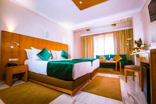 Cama o camas de una habitación en Hotel Argana Agadir