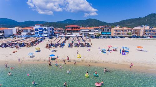 Gallery image of House Kostas on the beach in Sarti