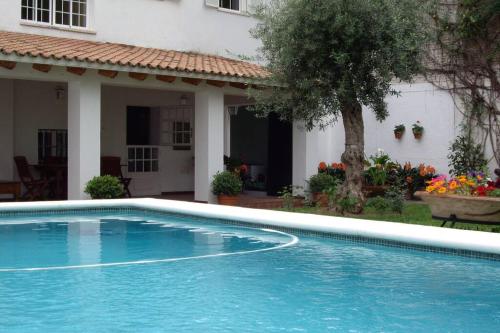 Apartment Casa con piscina en jardín privado en la Judería ...