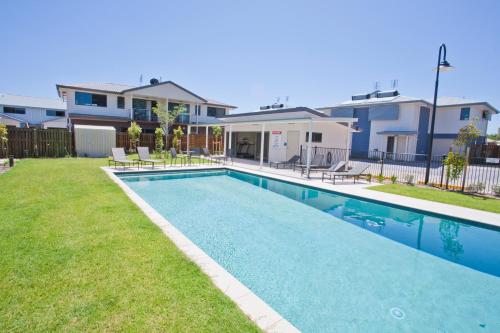Kolam renang di atau dekat dengan Stonewood Villas