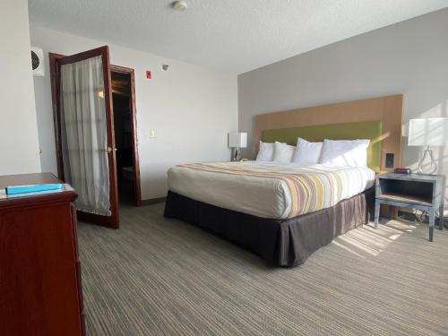 Gallery image of Country Inn & Suites by Radisson, Elk River, MN in Elk River