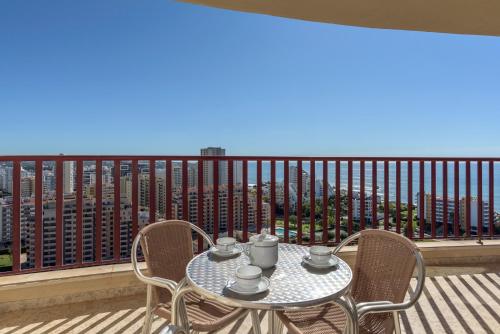 FLH Praia Mar Marine Flat with Pool