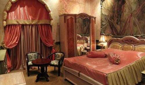 Gulta vai gultas numurā naktsmītnē Alexandrapol Palace Hotel