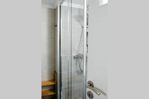 A bathroom at Newly Renovated Athenian Apt with Balcony