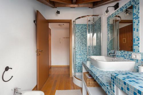 Hostmate - Milano - Farini - Isola