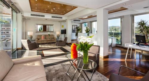 Bossh Apartments Valle Romano Golf & Resort, Estepona, Spain ...