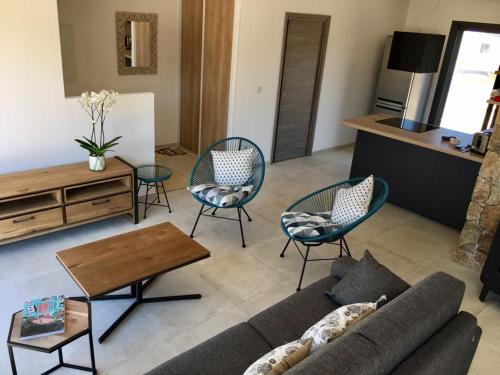 Villa grand confort à 500m de la plage de LOZARI