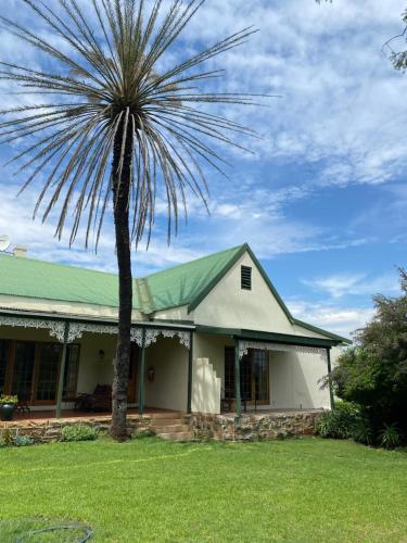 Κήπος έξω από το Spion Kop Lodge