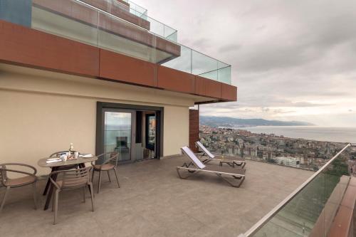 Μπαλκόνι ή βεράντα στο Radisson Blu Hotel Trabzon