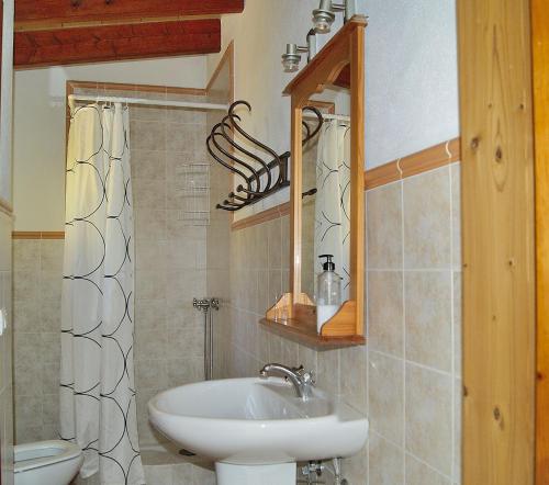 Bathroom sa Casa de Pueblo 015 by Mallorca Charme