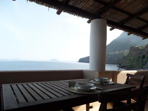 Casa Cappero - villetta sul mare a Salina, Isole Eolie