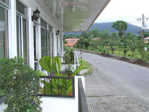 Ein allgemeiner Bergblick oder ein Berglick von des Hotels aus