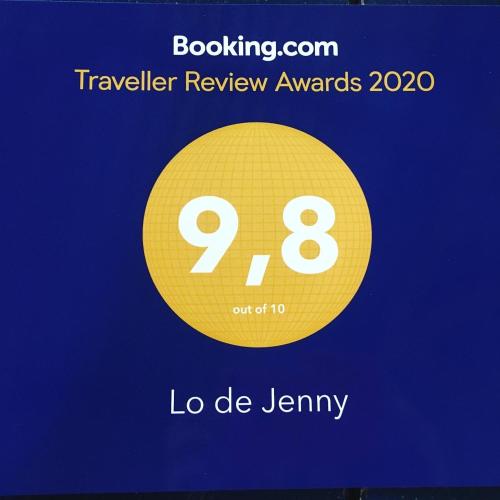żółte kółko z napisem „nagrody za recenzje podróży” w obiekcie Lo de Jenny w mieście San Marcos Sierra