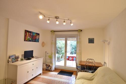 T2 avec Jardin Proche Plage Camargue Village F