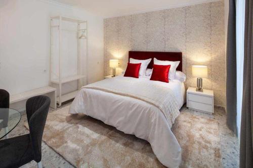 Posteľ alebo postele v izbe v ubytovaní Wanderlust Malaga Apartamentos 1