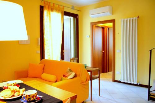 A seating area at Villa Sole
