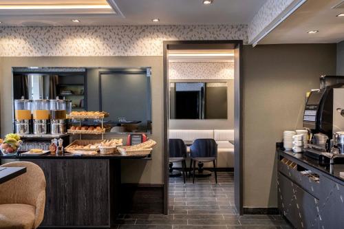 Mad på hotellet eller i nærheden