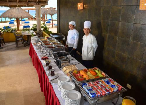 Matur á eða í nágrenni hótelsins