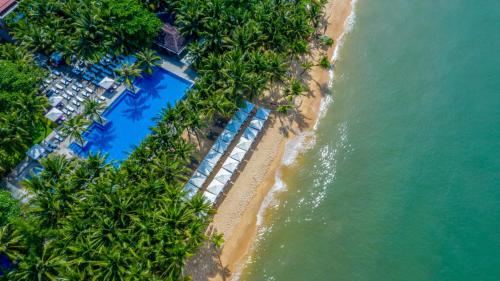 Salinda Resort Phu Quoc - Sparkling Wine Breakfast — Beach