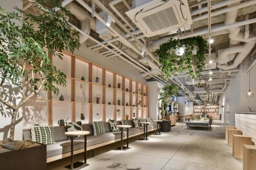 Coin salon dans l'établissement REF Omiya by VESSEL HOTELS