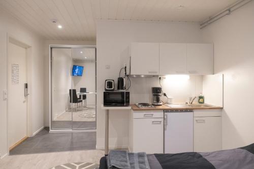 Η κουζίνα ή μικρή κουζίνα στο Easy Housing Raahe