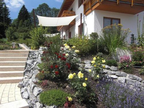 Ferienwohnung-am-Rosengarten – Photos 3