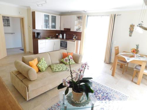 Ferienwohnung-am-Rosengarten – Photos 5