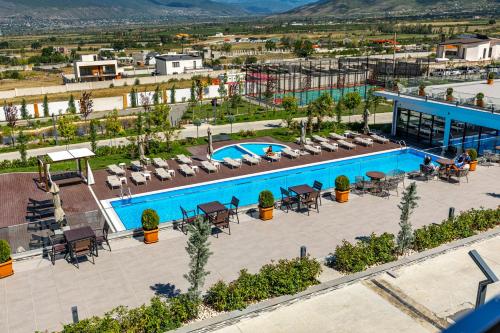 Bazén v ubytování Sevsamora Resort & Spa nebo v jeho okolí