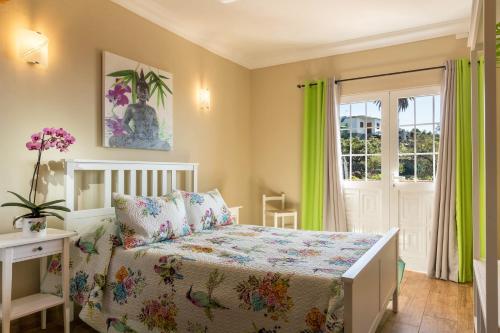 Postel nebo postele na pokoji v ubytování Casa Quintana - Apartamento Ángela